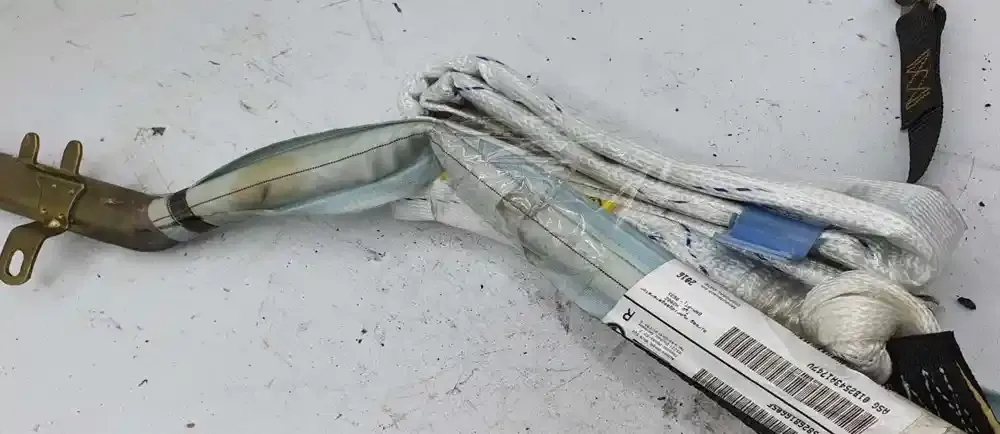 01B2543A1747V штора подушек безопасности BMW 3 E46 2003