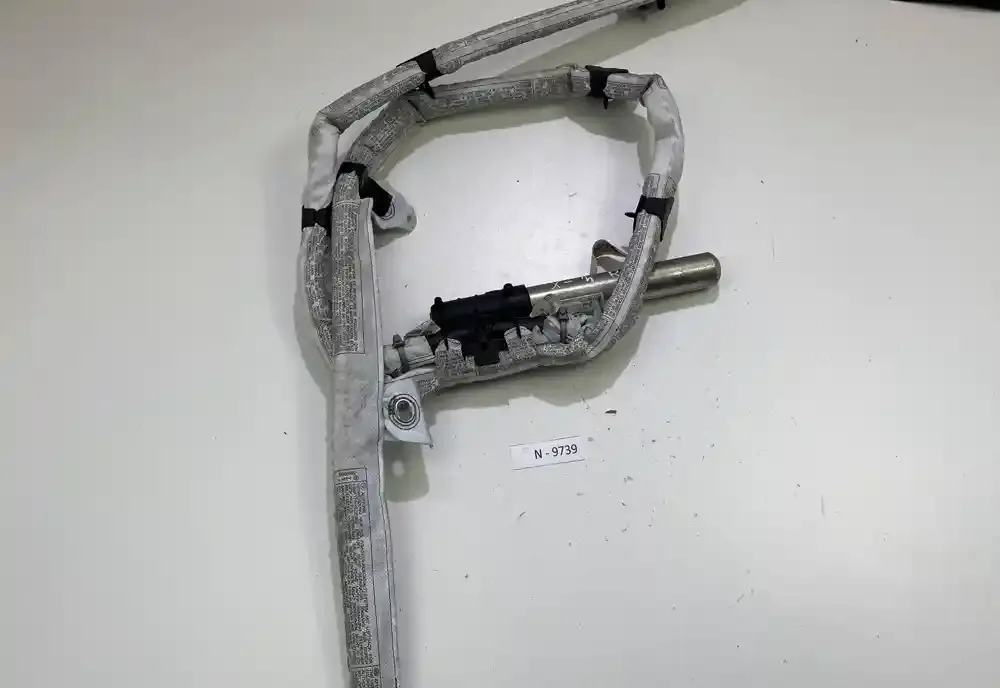 1015526700475 штора подушек безопасности BMW X3 E83 2006