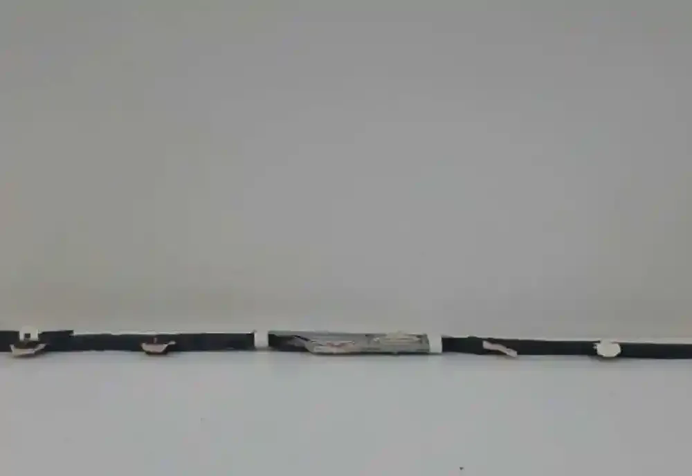 VC1BB14B412AB штора подушок безпеки Ford Fiesta 2008