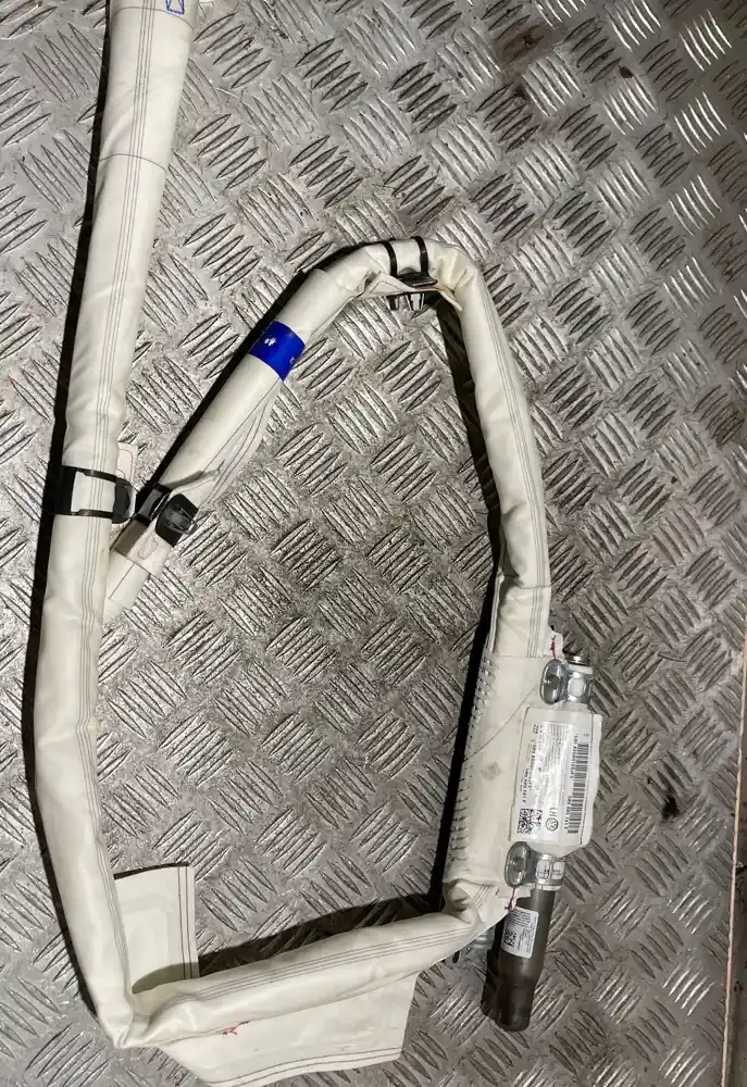 5K6880741F штора подушок безпеки Volkswagen Golf VI 2010