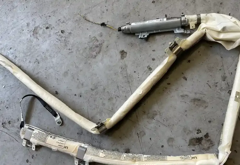 08B2202A00BJ штора подушек безопасности BMW X5 E70 2008