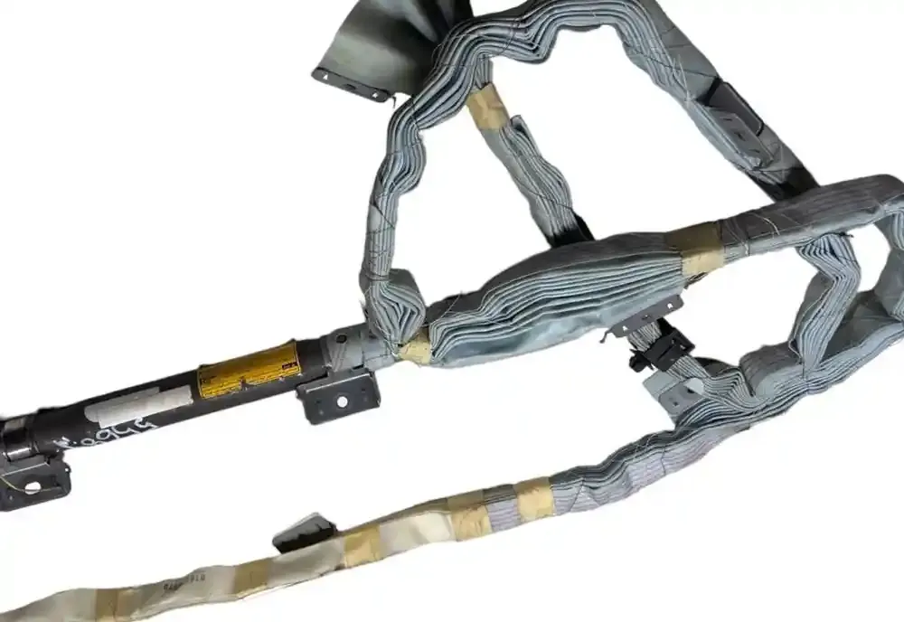 BT6013079 штора подушек безопасности Lexus GS 300 350 430 450H 2006
