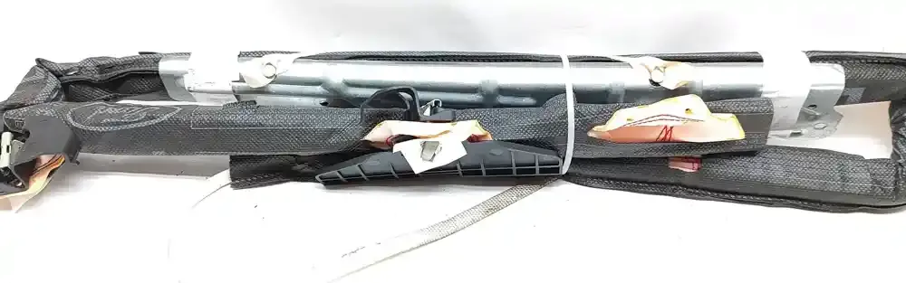 C1BB14B412AD штора подушок безпеки Ford Fiesta 2009