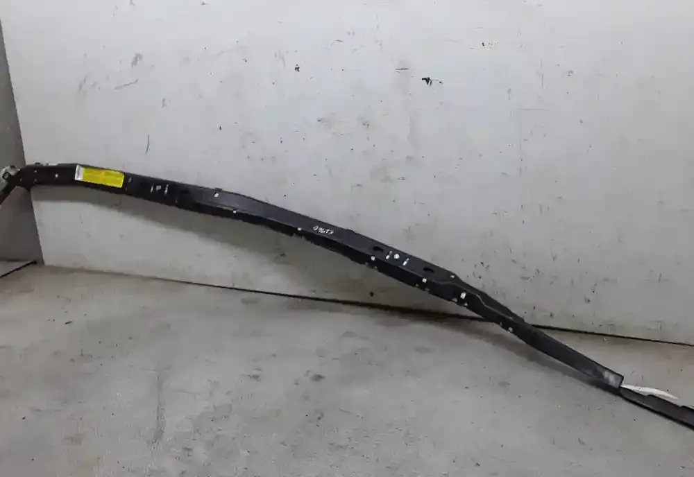 24451357LH штора подушок безпеки Opel Astra H 2004