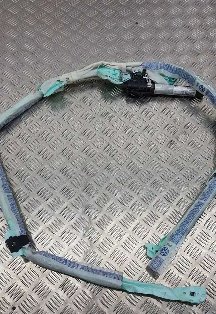 3C0880741F штора подушок безпеки Volkswagen PASSAT B7 2012