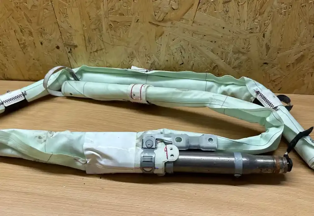 621208601 штора подушек безопасности BMW 3 GT F34 2014