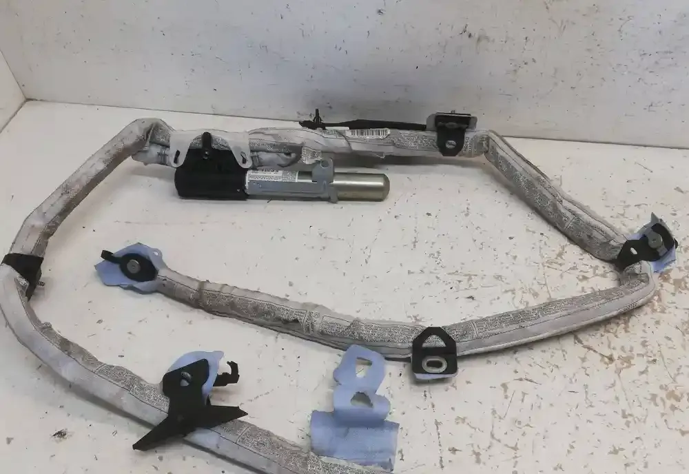 08B2451B2454A штора подушек безопасности BMW 3 E90 E91 2009
