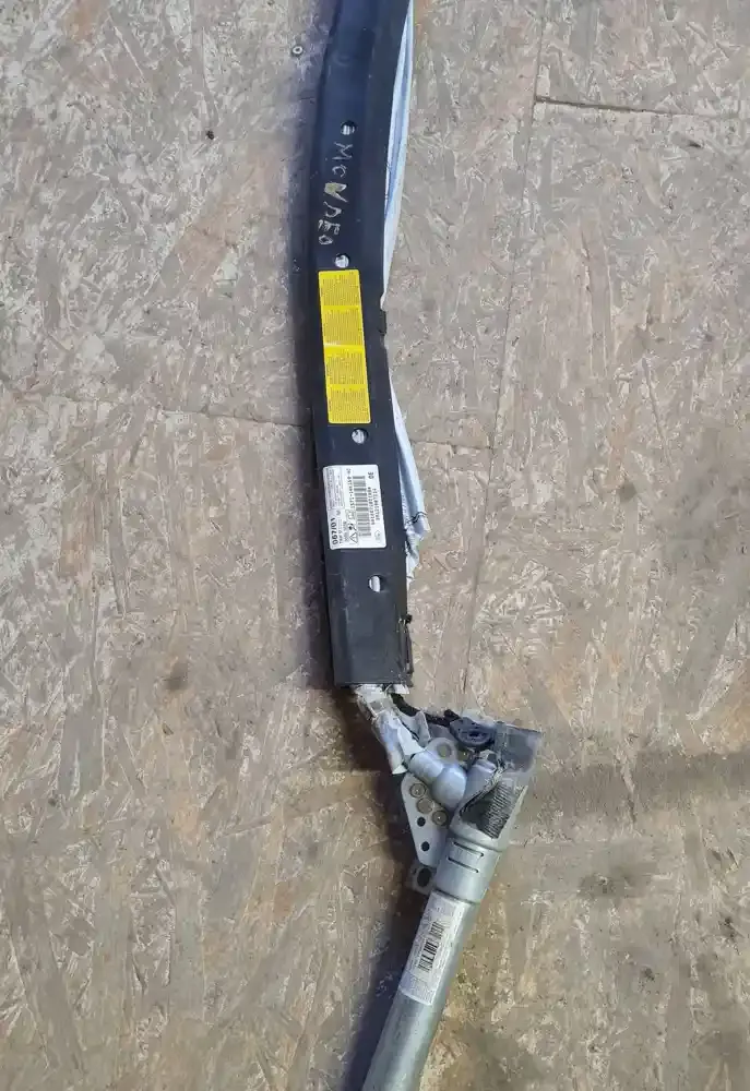 30121007214 штора подушек безопасности Ford Mondeo MK I 1993
