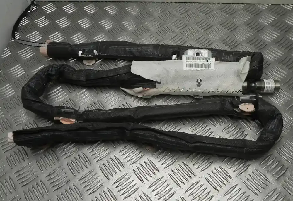M4526 штора подушок безпеки Peugeot 5008 2012