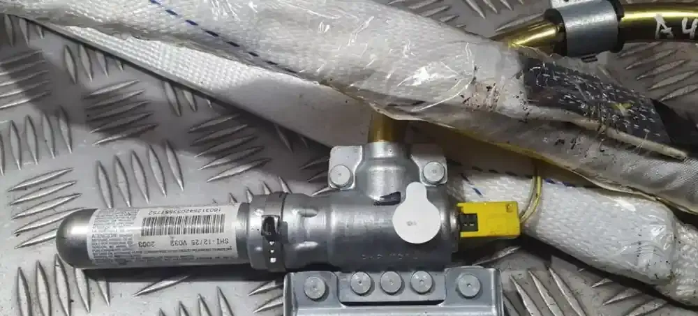 826715706 штора подушок безпеки BMW X5 E53 2003