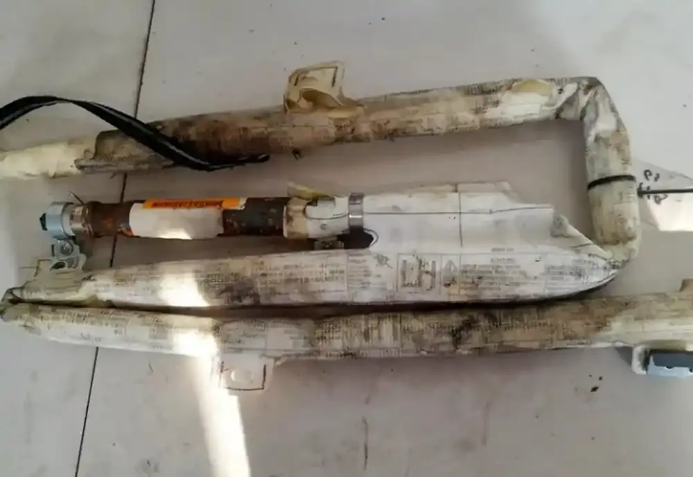 316518705AWL штора подушек безопасности Toyota Avensis T250 2007