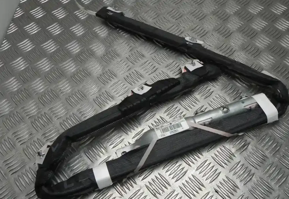 M3628 штора подушек безопасности Ford Fiesta 2013