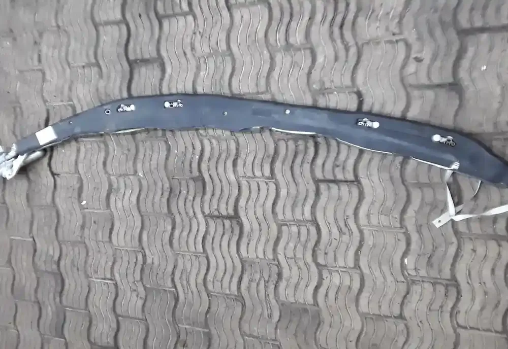 30325085D штора подушек безопасности Peugeot 607 2006