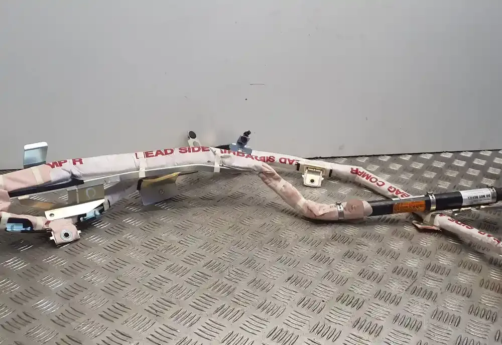WJM0K044821 штора подушек безопасности Subaru Impreza III 2009