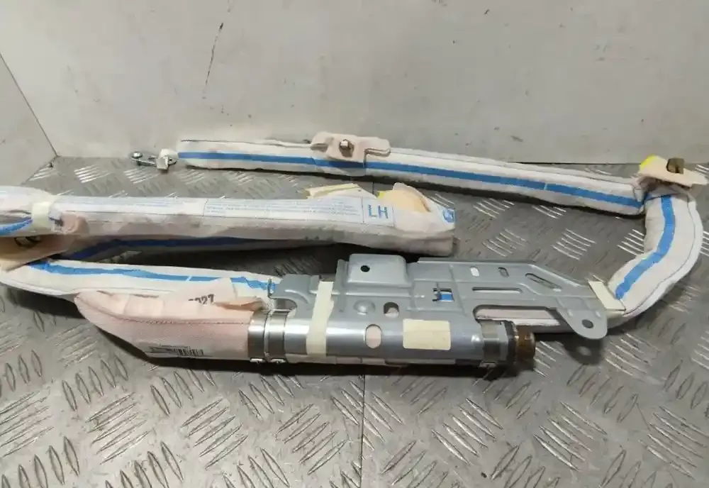 306349310AC штора подушек безопасности BMW 7 F01 F02 F03 F04 2014
