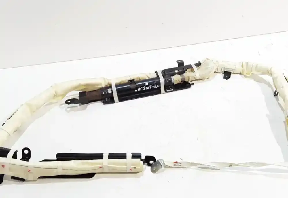 602546800F штора подушок безпеки Mitsubishi Lancer 2004