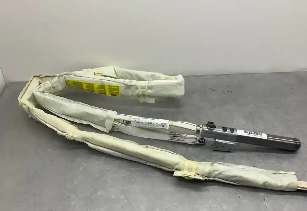 07B295061488L штора подушек безопасности BMW 5 E60 E61 2008