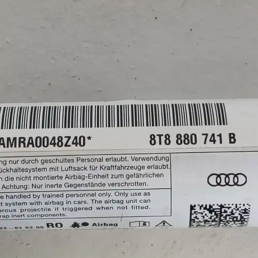 8T8880741B штора подушек безопасности Audi A5 Sportback 8TA 2012