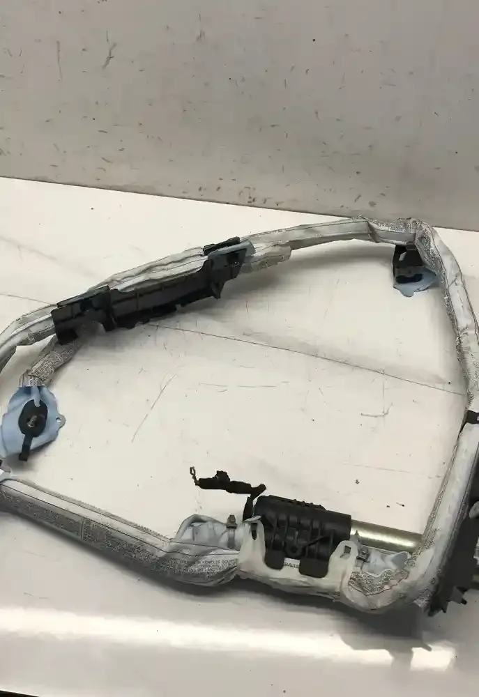 08B2871B4346S штора подушек безопасности BMW 3 E90 E91 2008