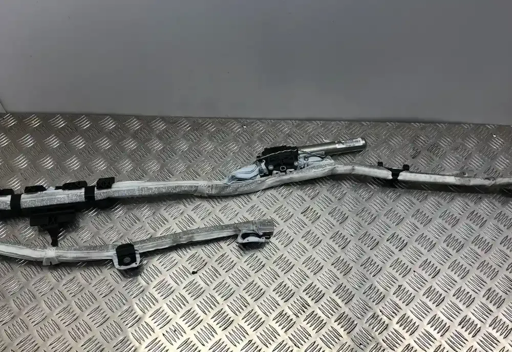 07B163FB13269 штора подушок безпеки BMW 1 E81 E87 2009