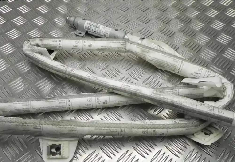 M2027 штора подушок безпеки Mercedes-Benz CLS C218 X218 2012