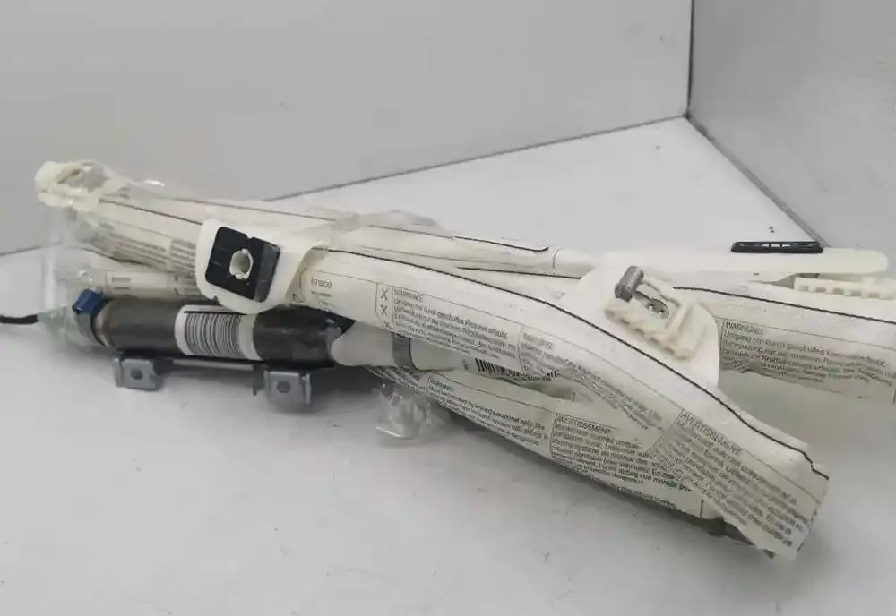 608789300 штора подушек безопасности Mercedes-Benz GLK (X204) 2008