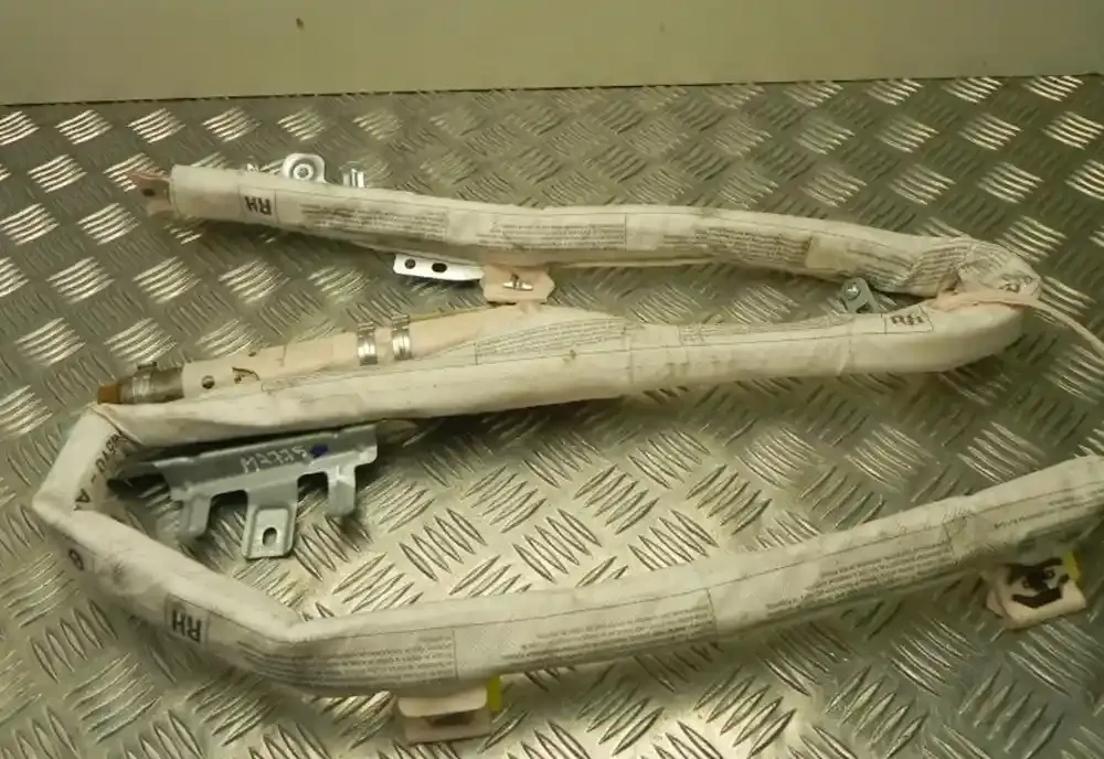 M2775 штора подушек безопасности BMW 5 GT F07 2010