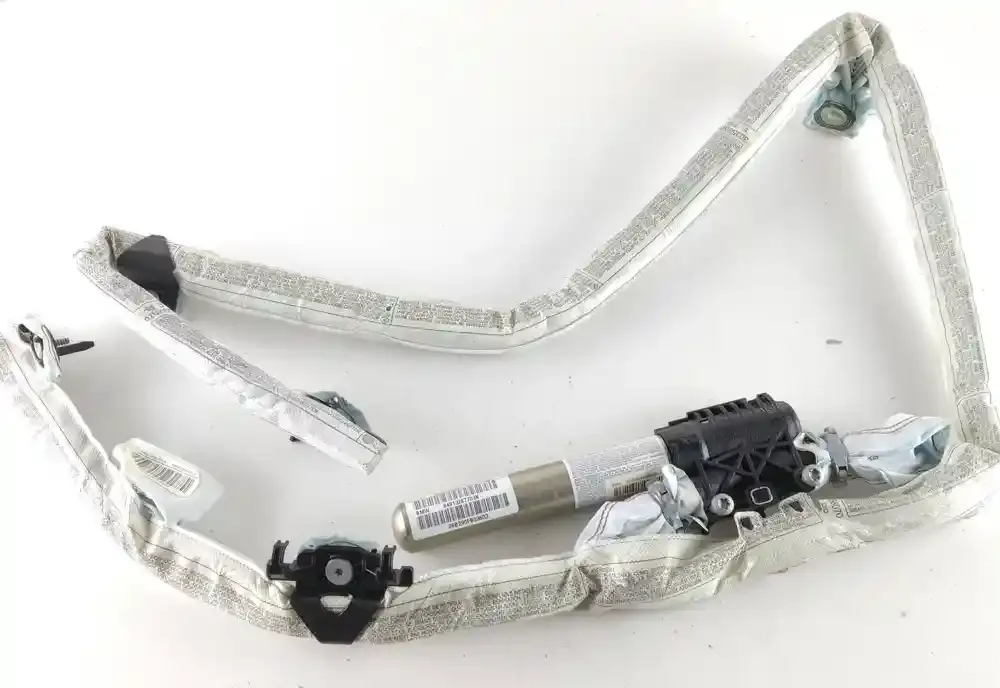 30356249 штора подушек безопасности BMW 1 E81 E87 2009
