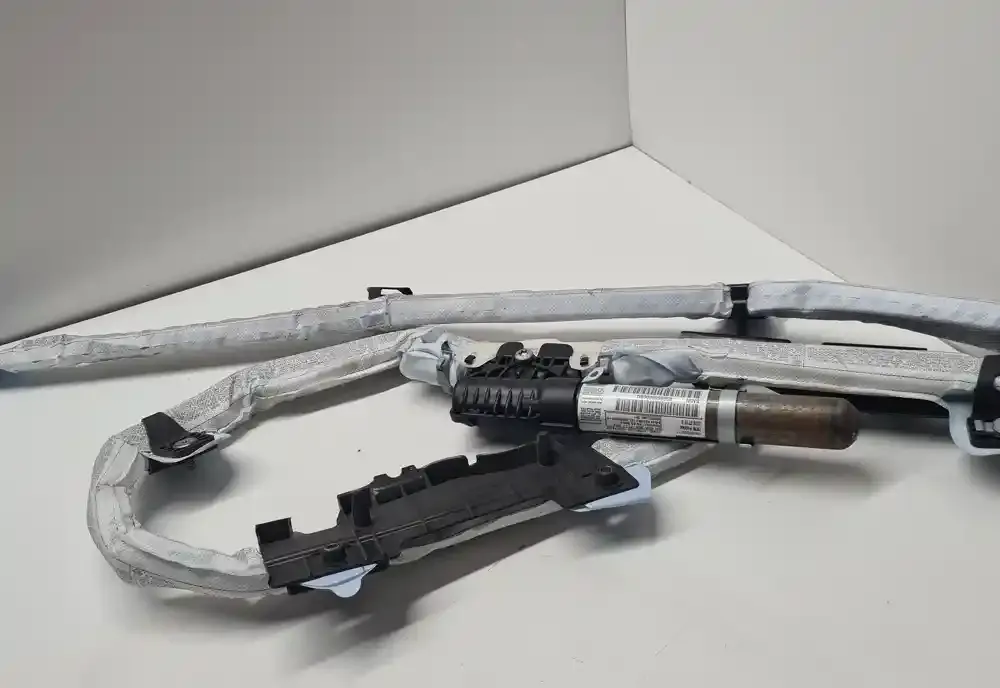 11B2089B00320 штора подушек безопасности BMW 3 E90 E91 2011