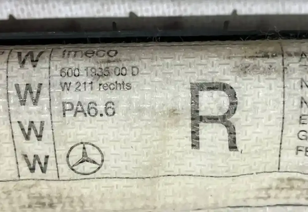 600193500D штора подушок безпеки Mercedes-Benz E W211 2004