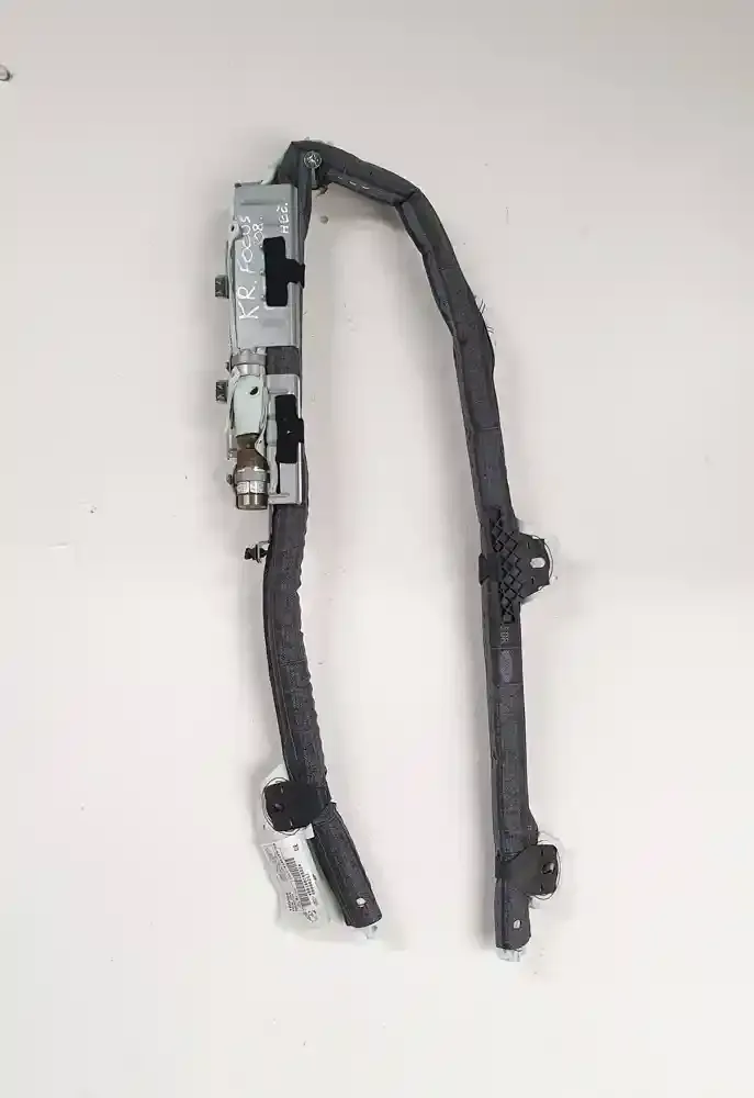 34016775A штора подушок безпеки Ford Focus 2008