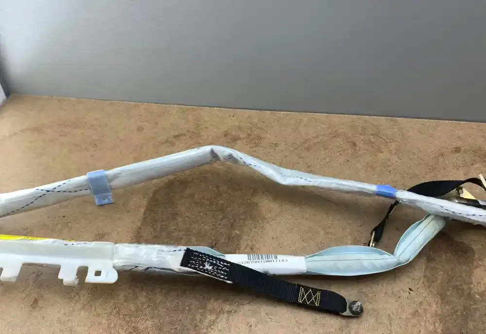84826814656 штора подушок безпеки BMW 3 E46 1998