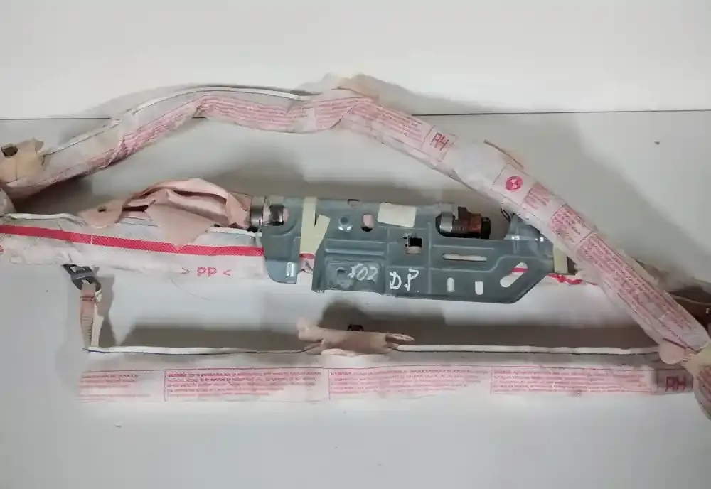 13B275ST0195 штора подушек безопасности BMW 7 F01 F02 F03 F04 2014