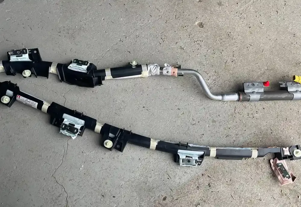 TG09E03001 штора подушок безпеки Honda CR-Z 2010