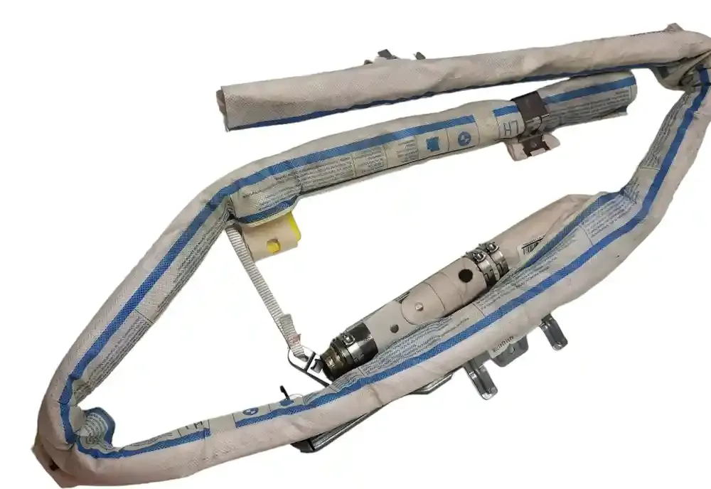 10B362XT1011 штора подушок безпеки BMW 5 F10 F11 2012