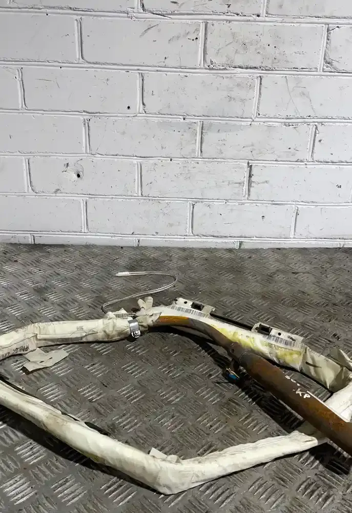 R4301079H штора подушек безопасности Peugeot 307 2004