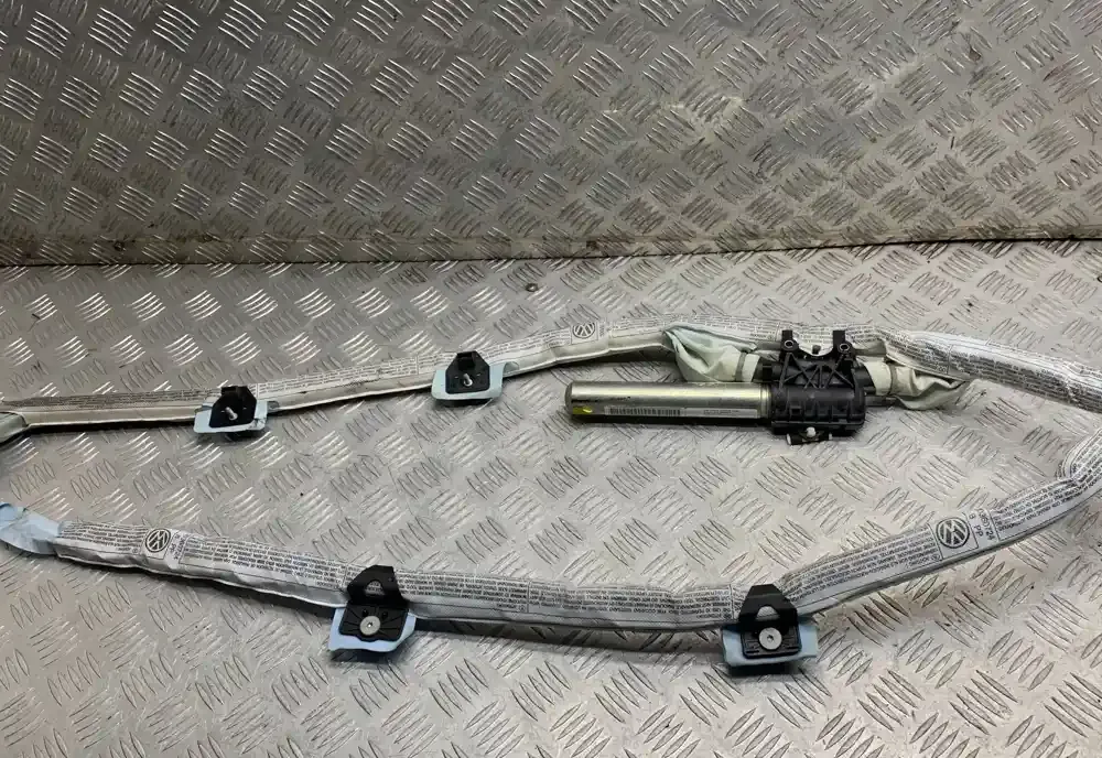 30360718B штора подушок безпеки Volkswagen PASSAT B6 2007