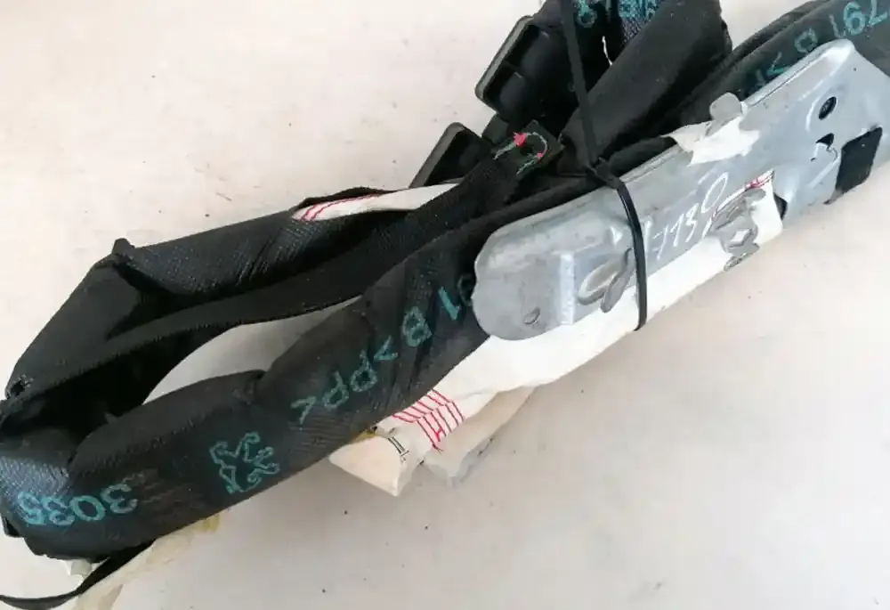 30353812E штора подушок безпеки Peugeot 206 2004