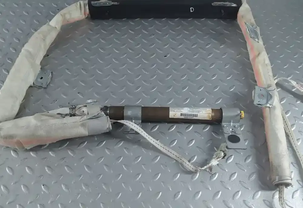 P55351260AF штора подушек безопасности Dodge Avenger 2008