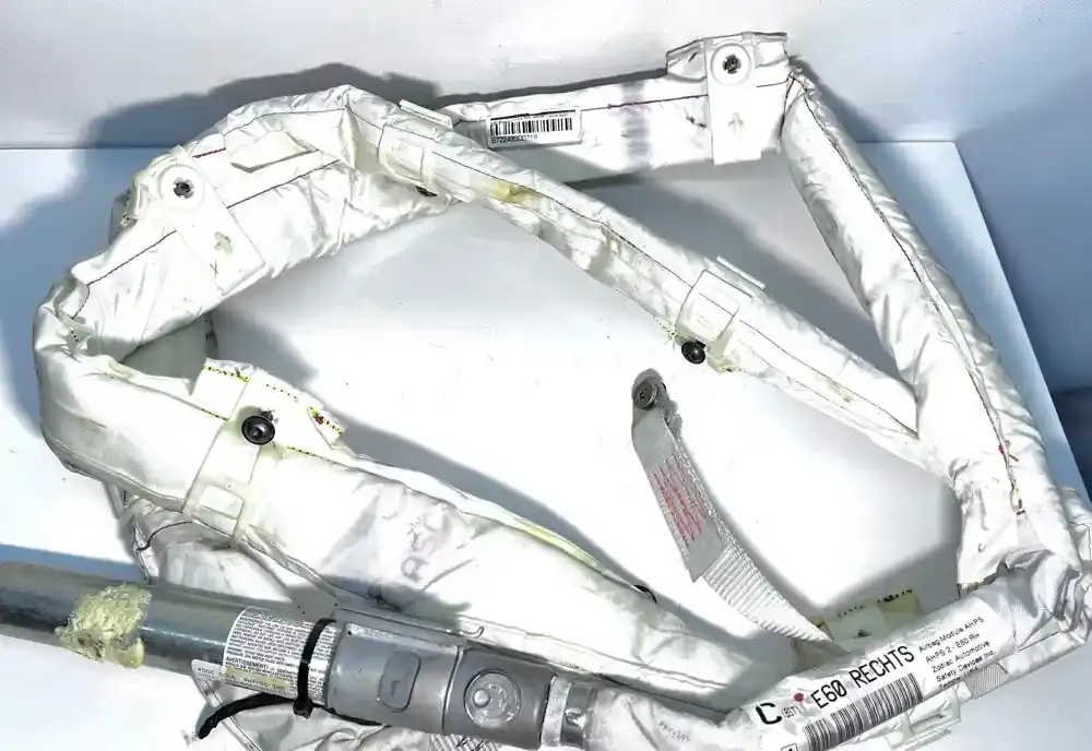 672243900718 штора подушок безпеки BMW 5 E60 E61 2007