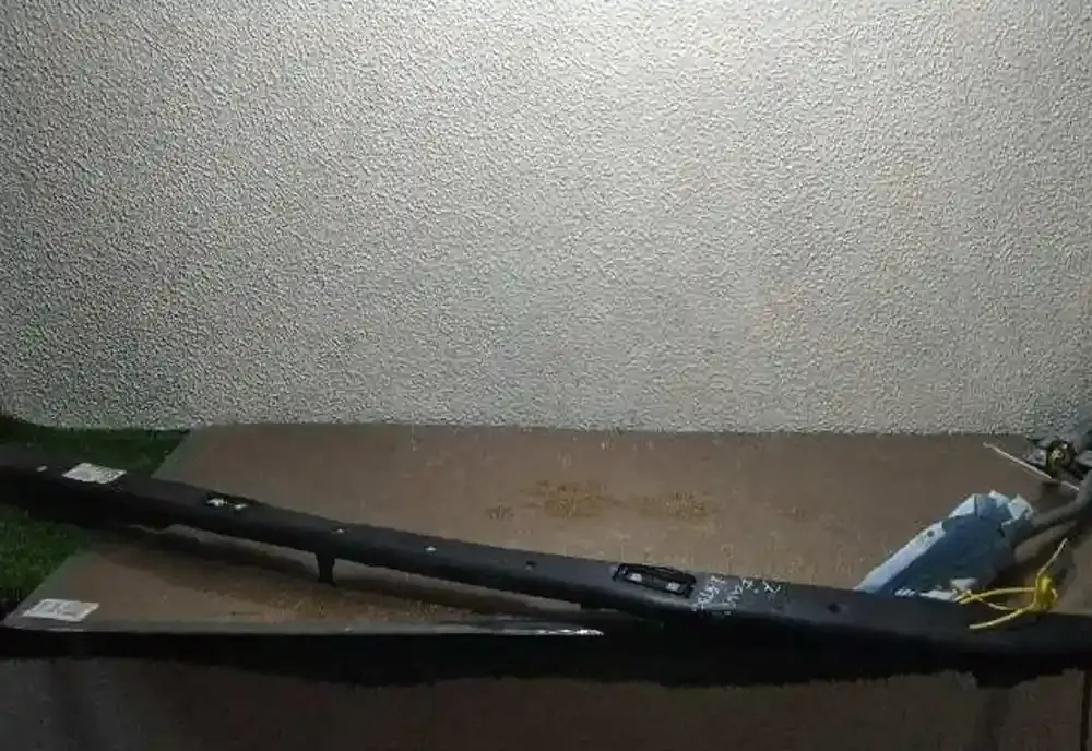 0204054084 штора подушок безпеки Ford Focus 2005