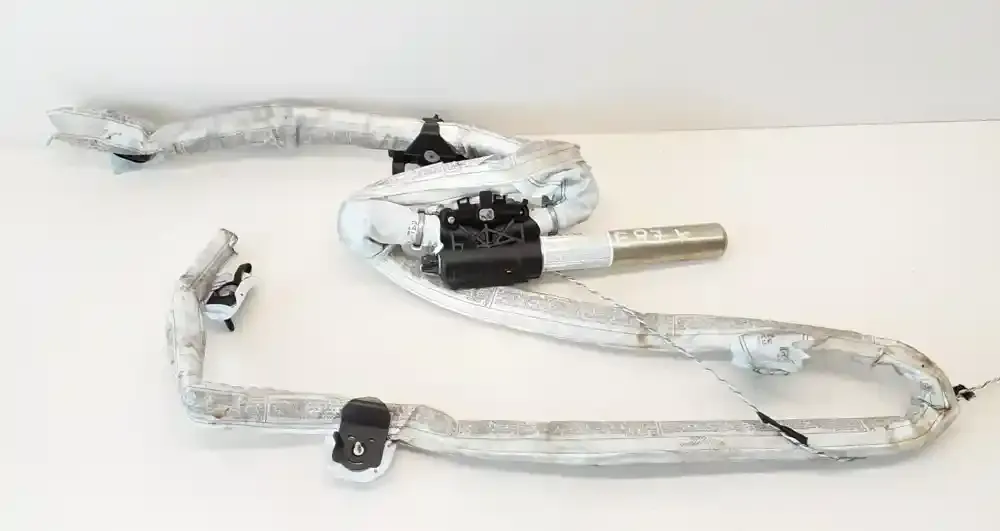 30355250F штора подушок безпеки BMW 1 E81 E87 2008