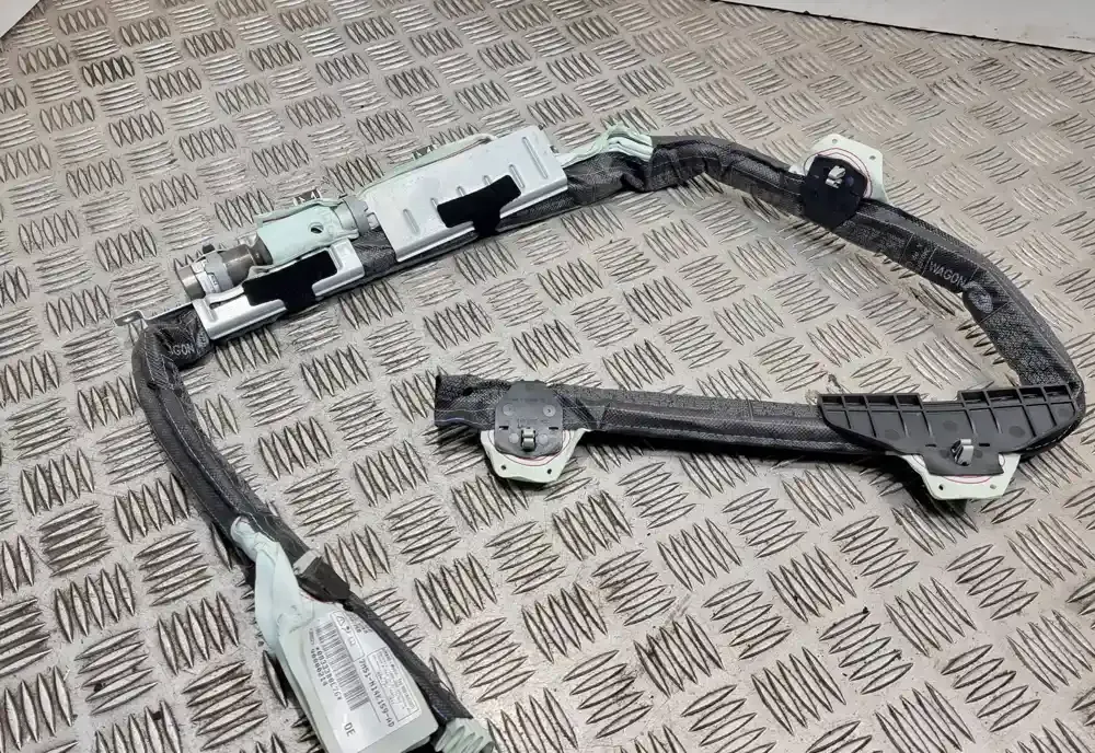 34016726B штора подушок безпеки Ford Focus 2008