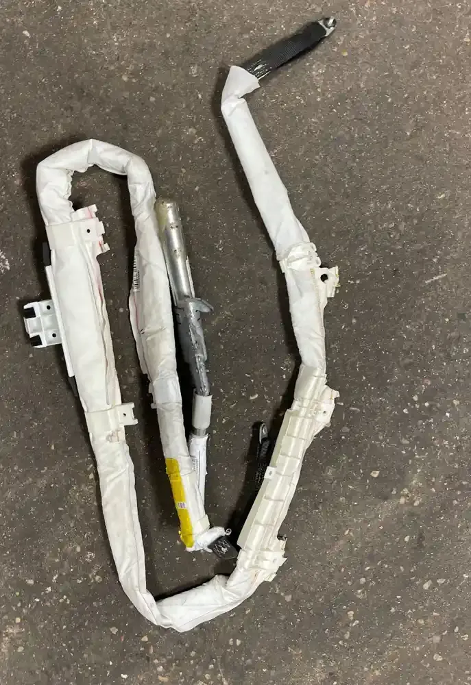85701101804J штора подушек безопасности BMW 7 E65 E66 2006