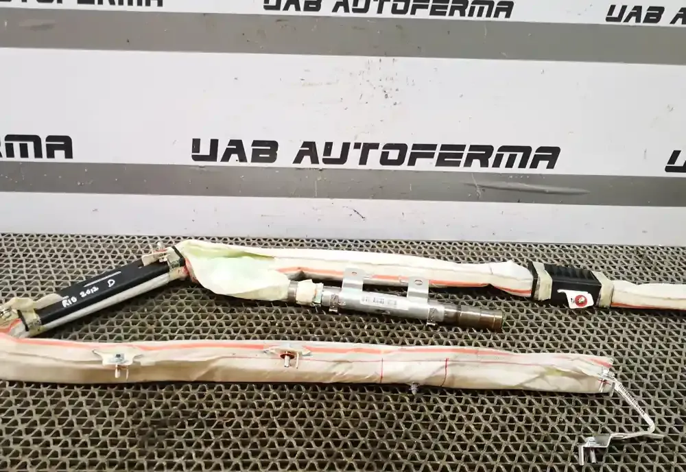 1W85020000 штора подушек безопасности KIA Rio 2012