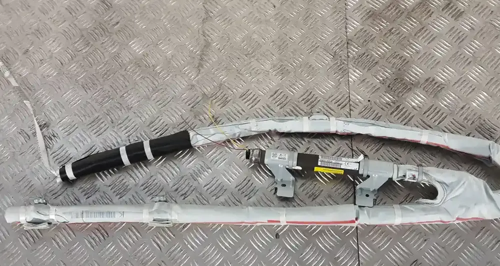 B9753CJAFM30 штора подушек безопасности Mitsubishi Outlander 2014