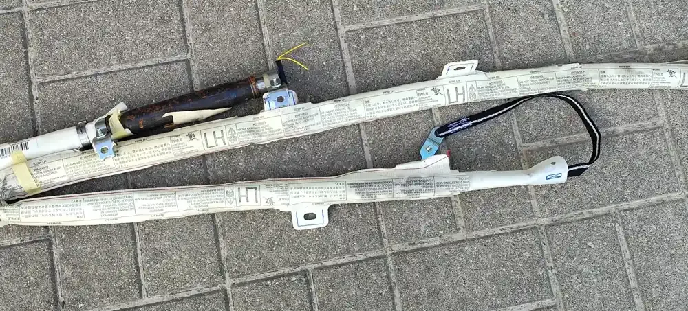 31287313N штора подушек безопасности Toyota Avensis T250 2008