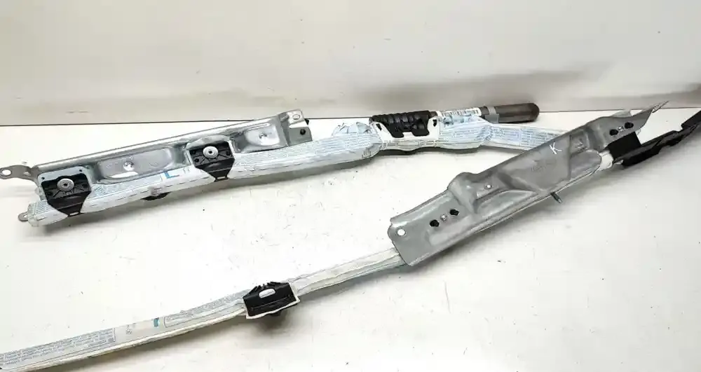 34046019C штора подушок безпеки BMW X1 E84 2010