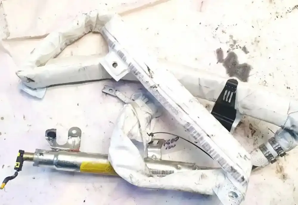 7R020300475 штора подушок безпеки Alfa Romeo 147 2002