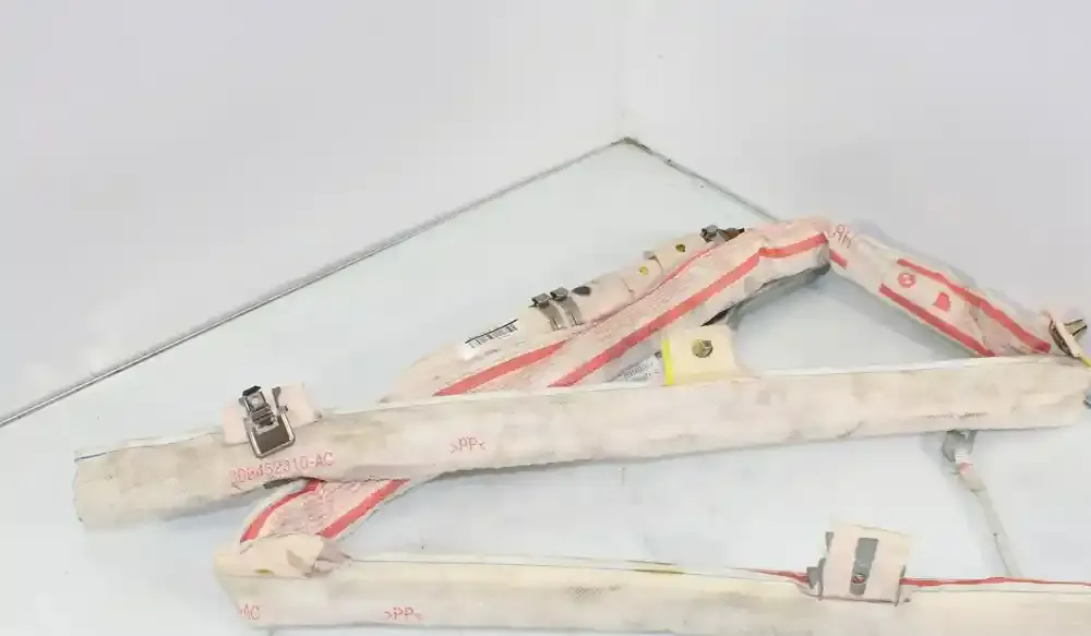 11B252WT1248 штора подушек безопасности BMW 5 F10 F11 2011